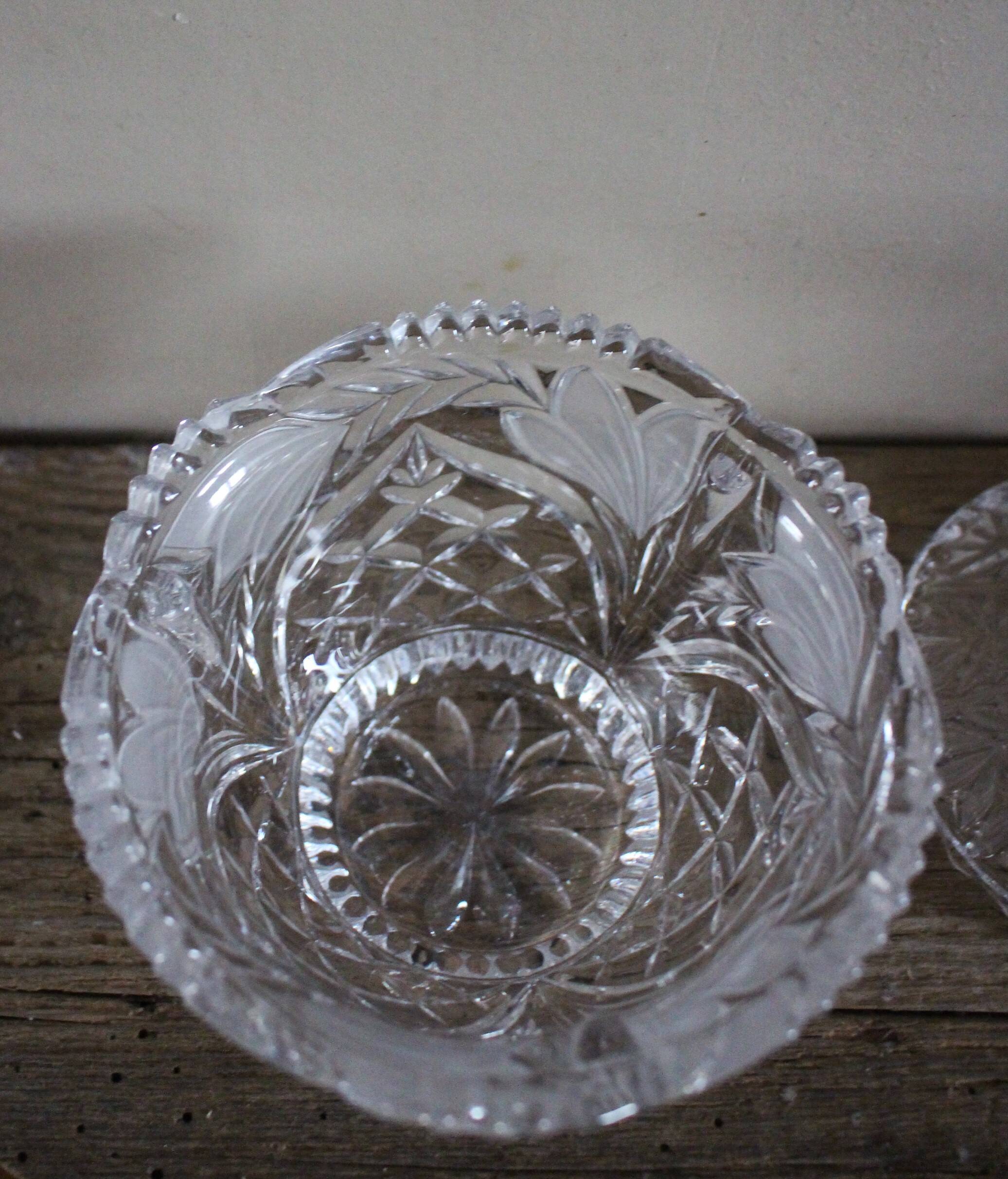 Sugar bowl, candy dish with chiseled glass and foliage