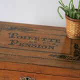 Wooden box pension's toilet, 1920