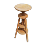 Adjustable high watchmaker's stool