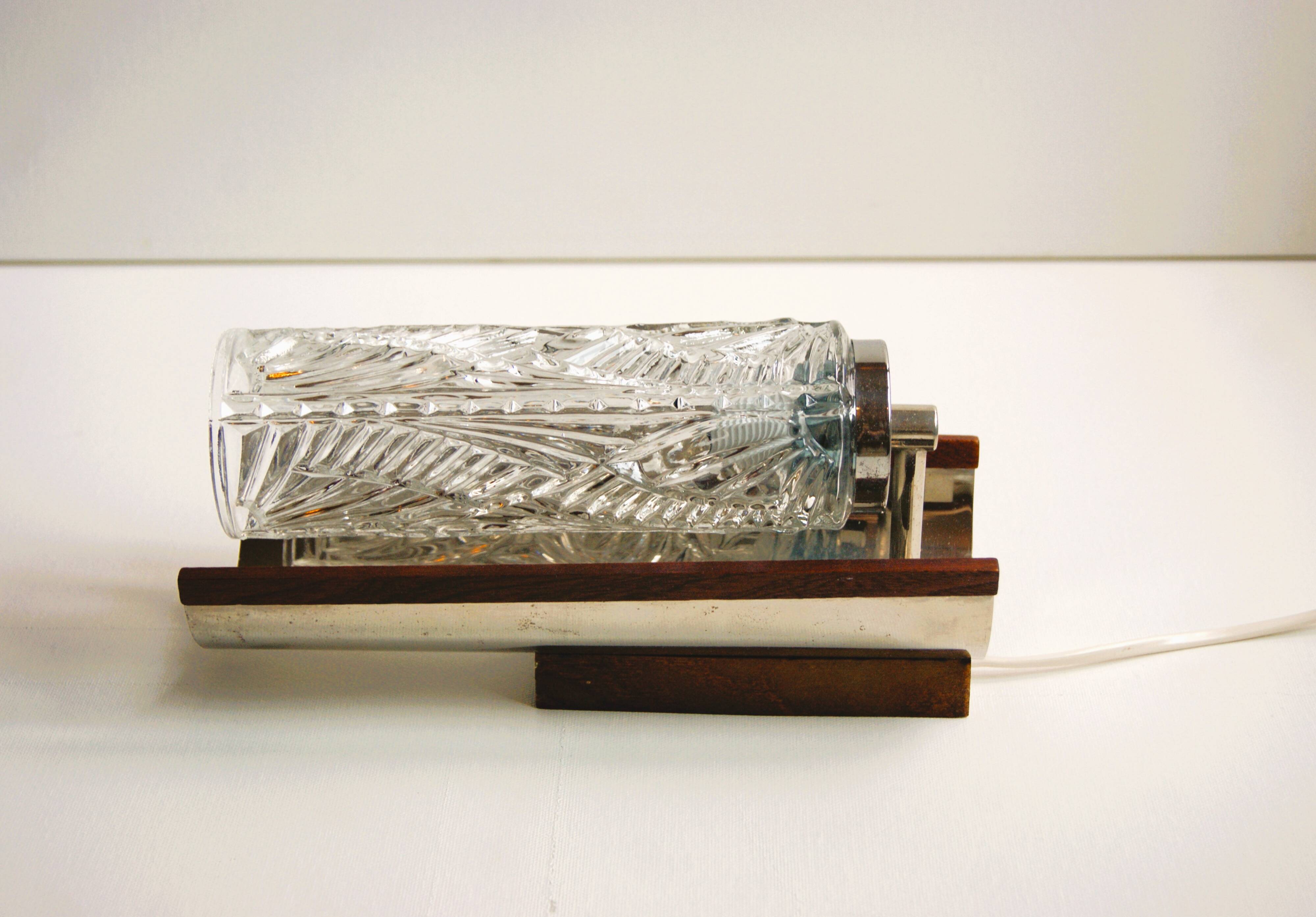 Pair of Swedish vintage wall lamps - elegant design in crystal glass, teak and chrome - 1960s.