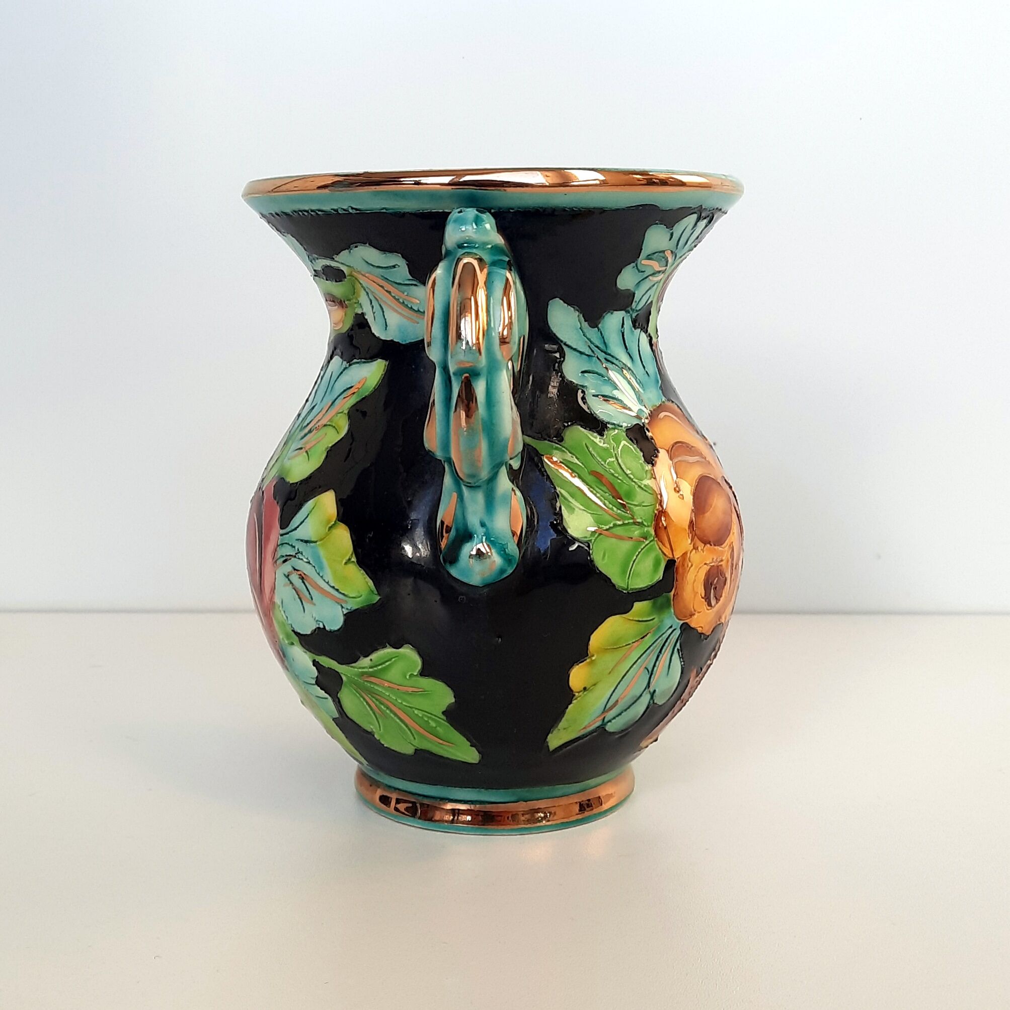 Vase céramique Monaco des Atelier Cérart cécor fleurs