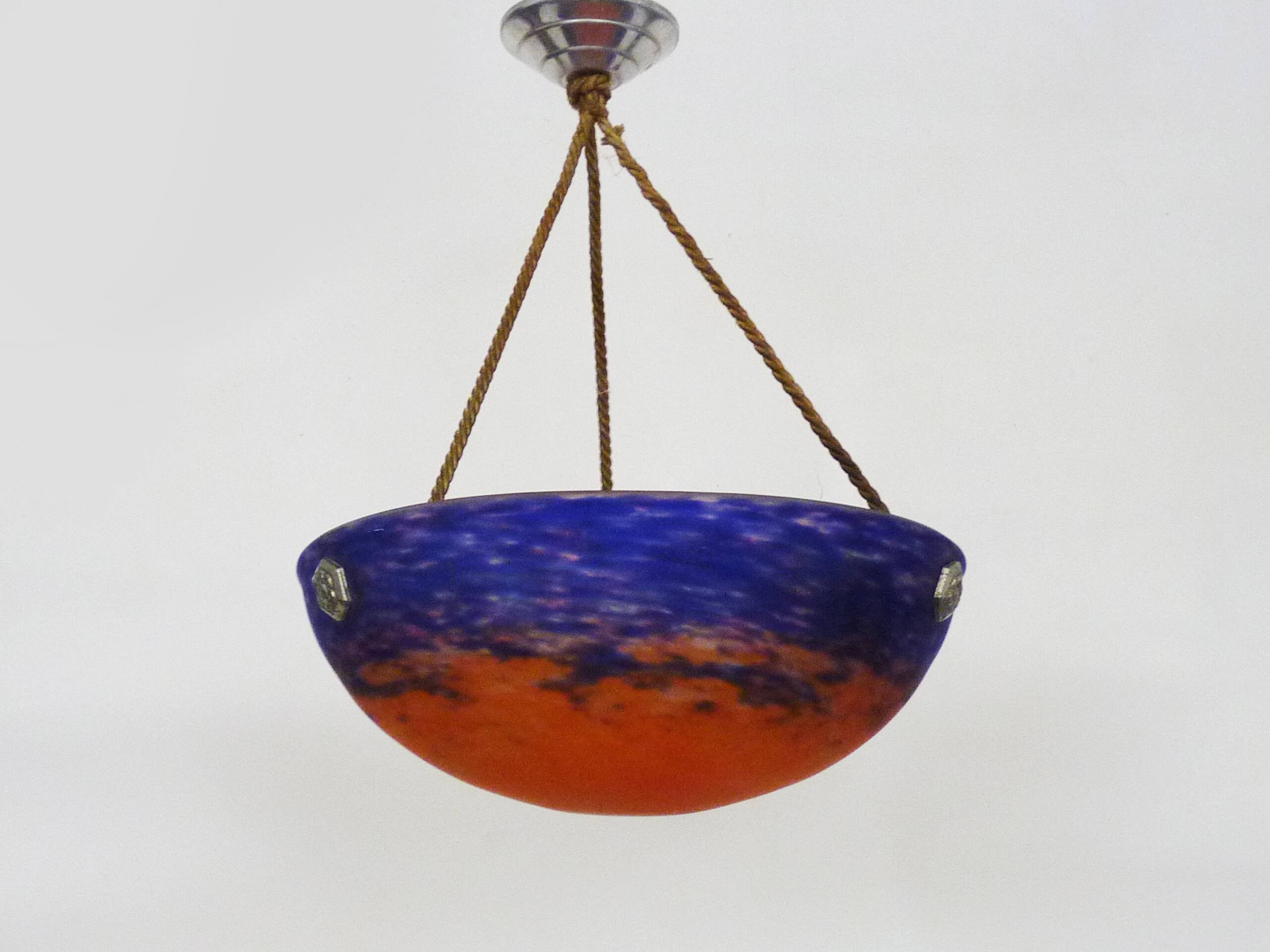 Art Deco suspension by Frères Muller Lunéville, made of glass paste.