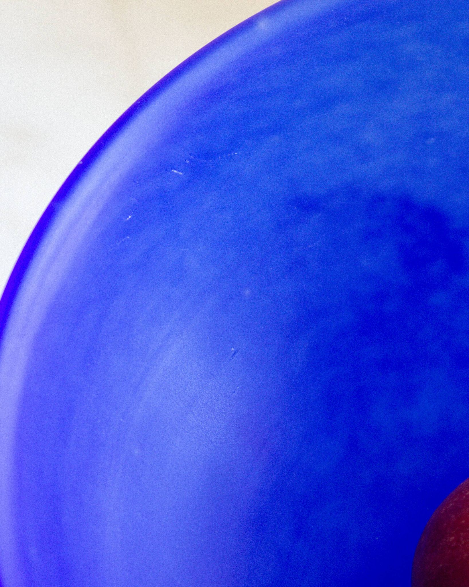 Fruit dish, fruit bowl, standing bowl, Gunnel Sahlin x Kosta Boda, Sweden