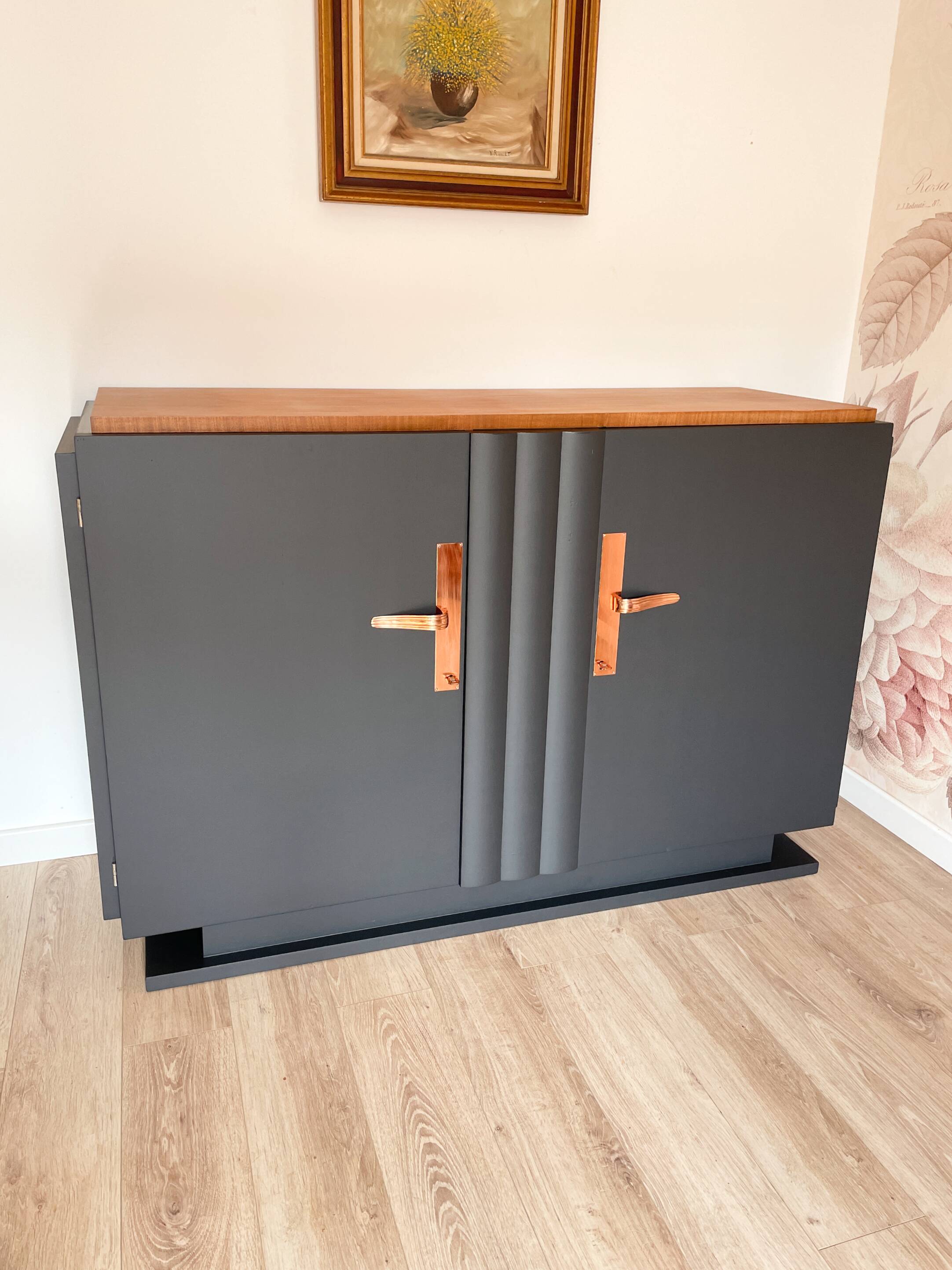 Buffet vintage noir mat et bois brut