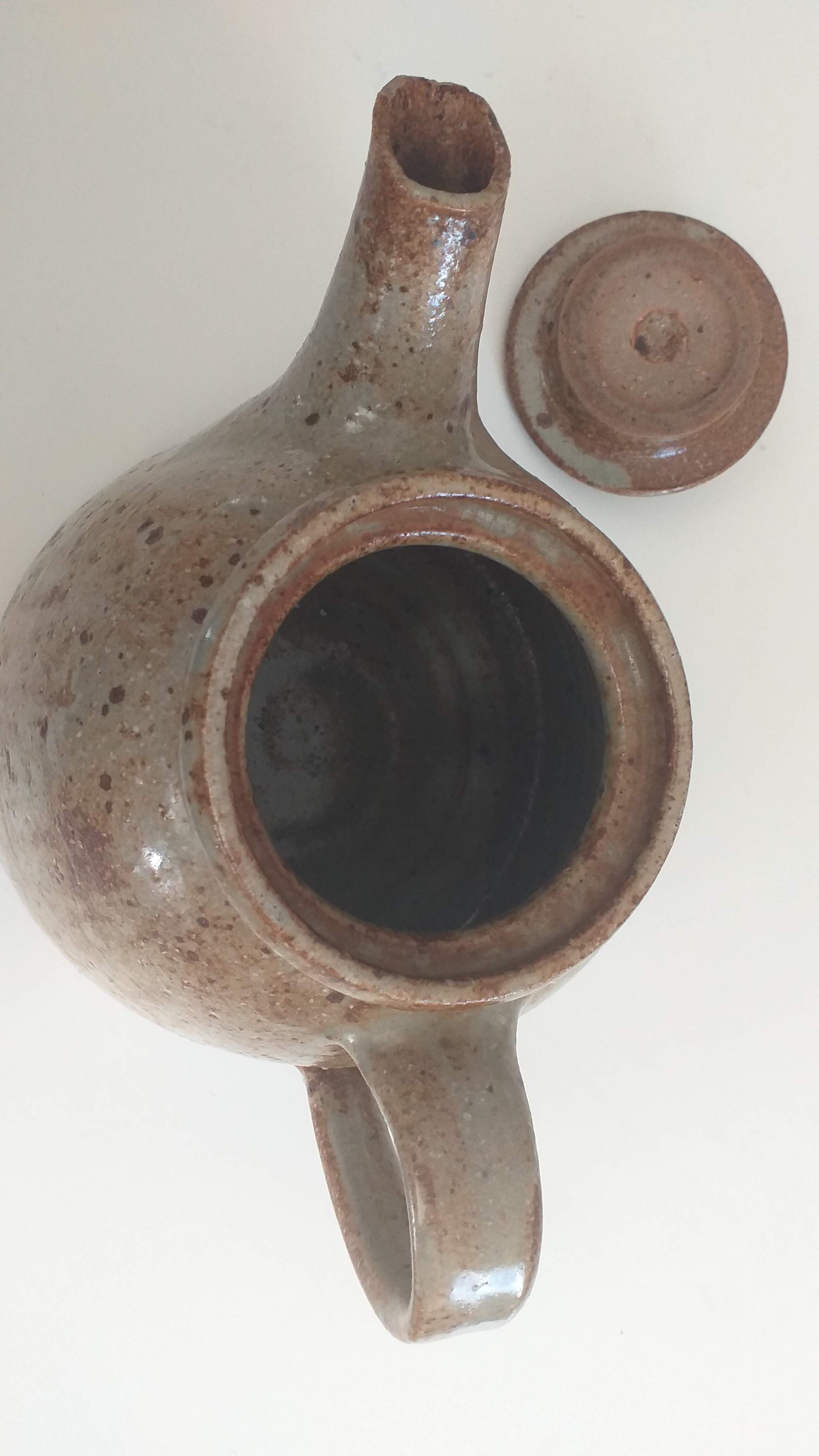 Herbarium sandstone teapot