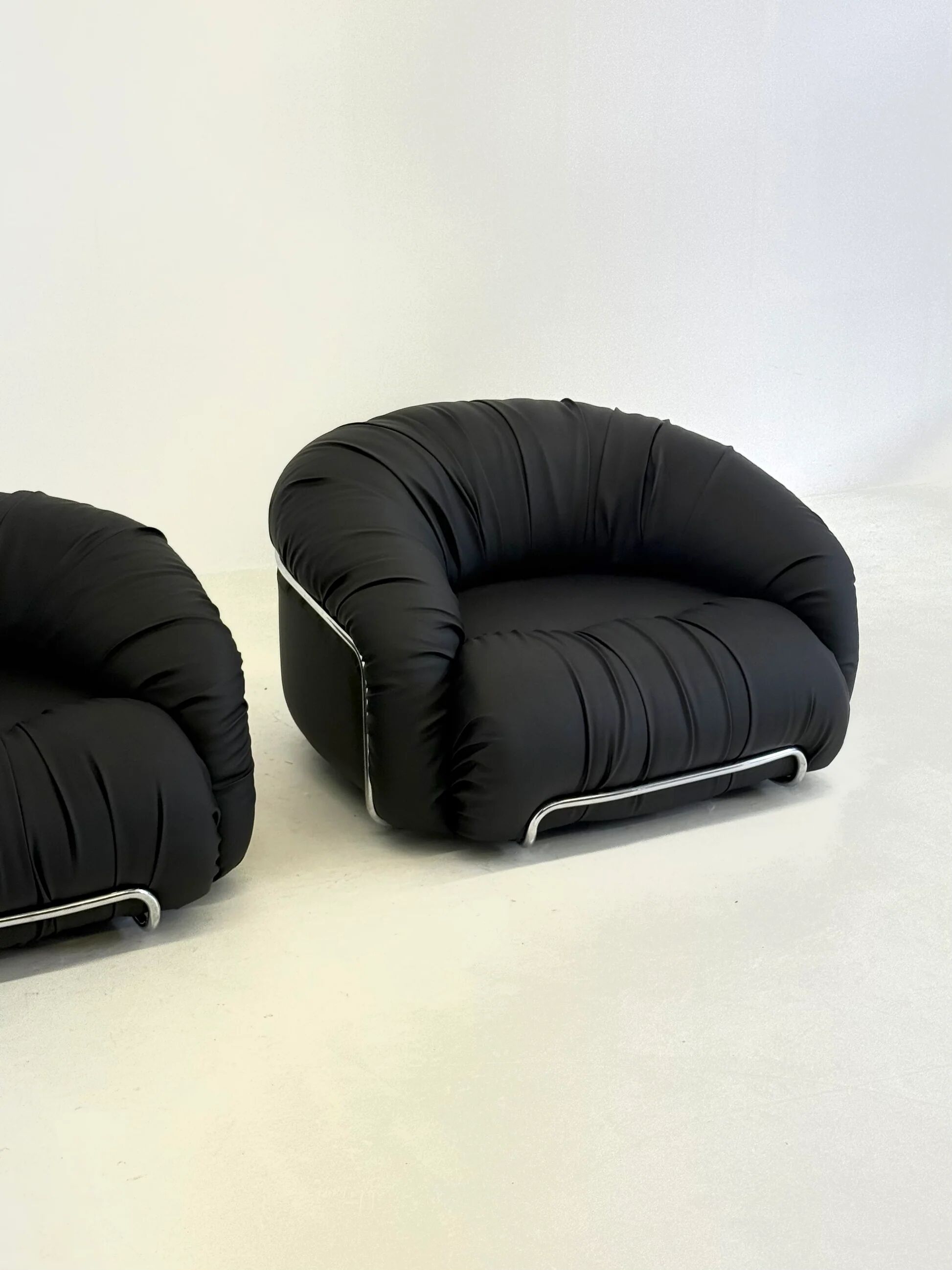 Italian Space Age armchairs in black