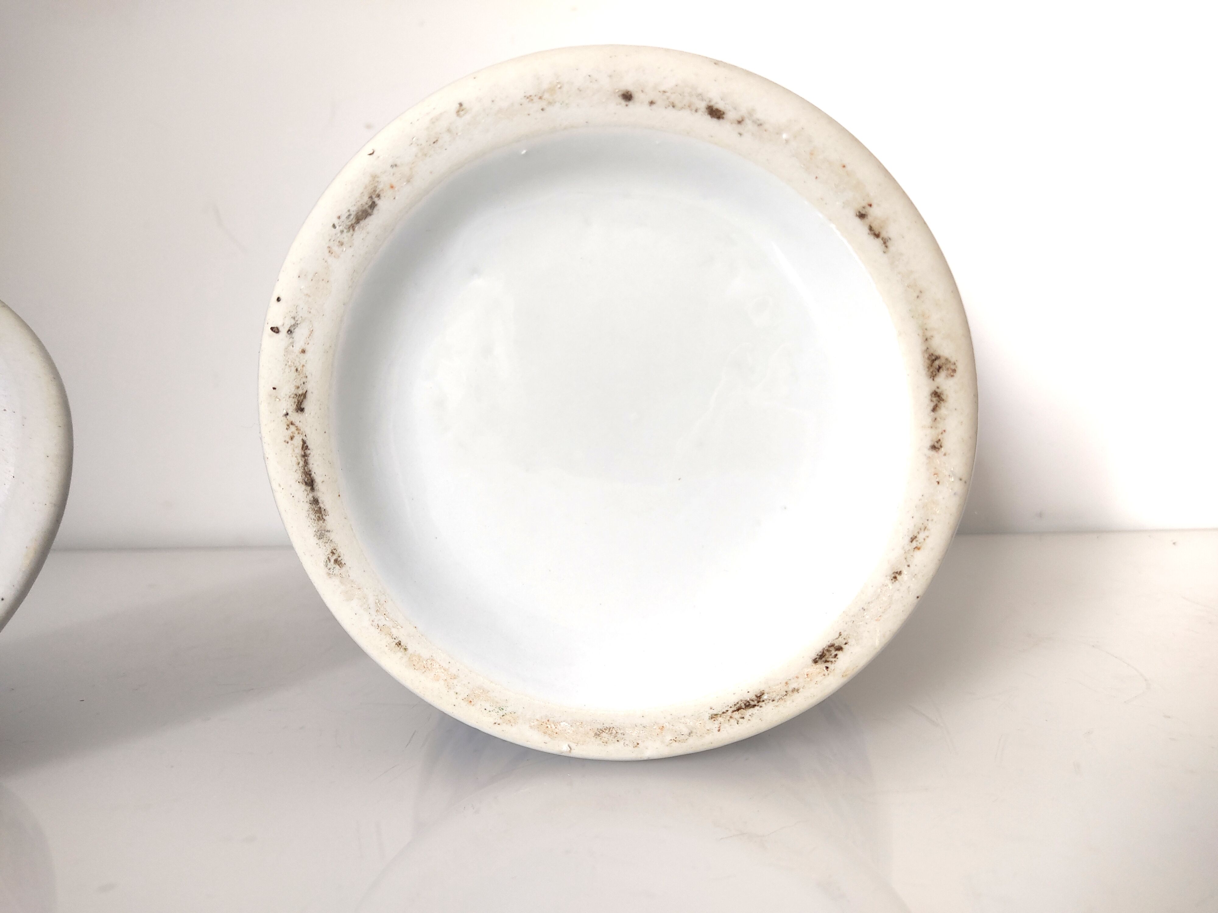 Chinese porcelain vase