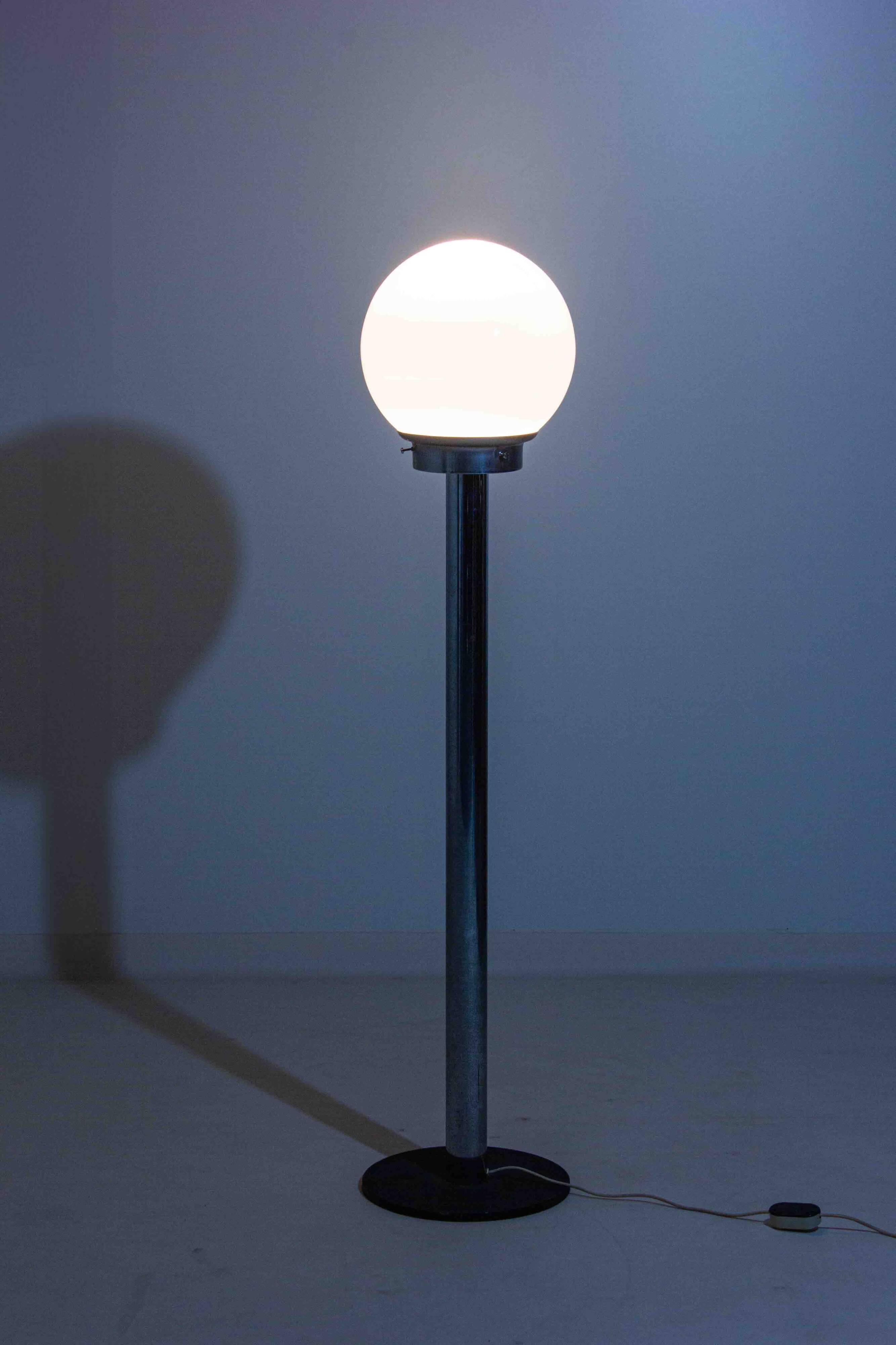 Chrome floor lamp with large opaline globe, Italy 1970s
