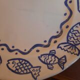 Duo of plates decorated fish