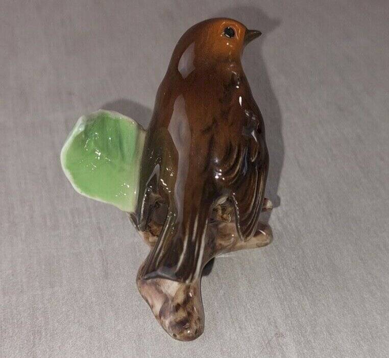 Antique porcelain figurine, robin bird / Rotkehlchen / Robin Goebel