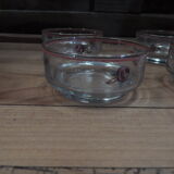 Set of 4 floral pattern cups