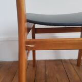 Scandinavian chair