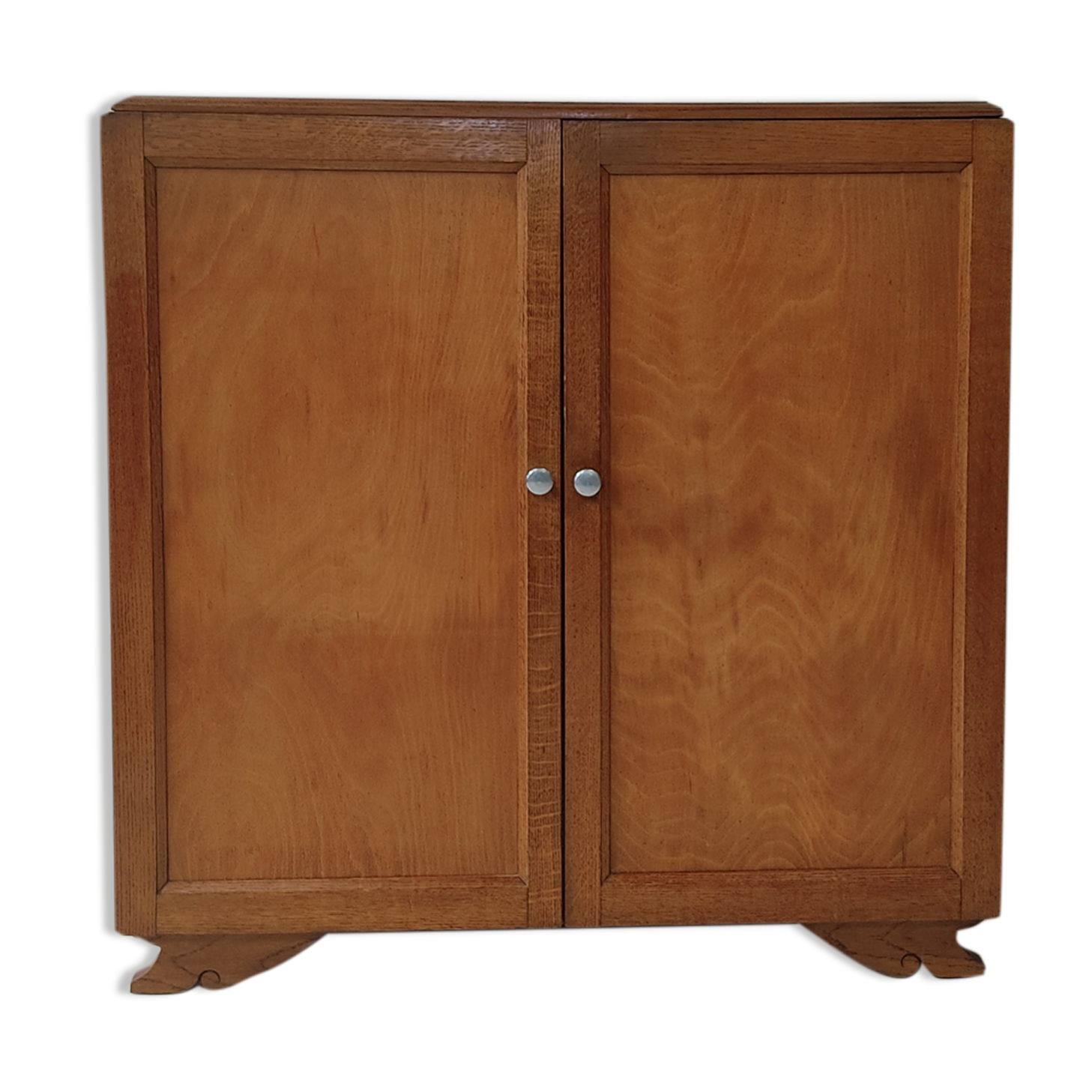 Vintage oak buffet 50s