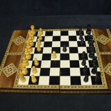 Wooden chess game