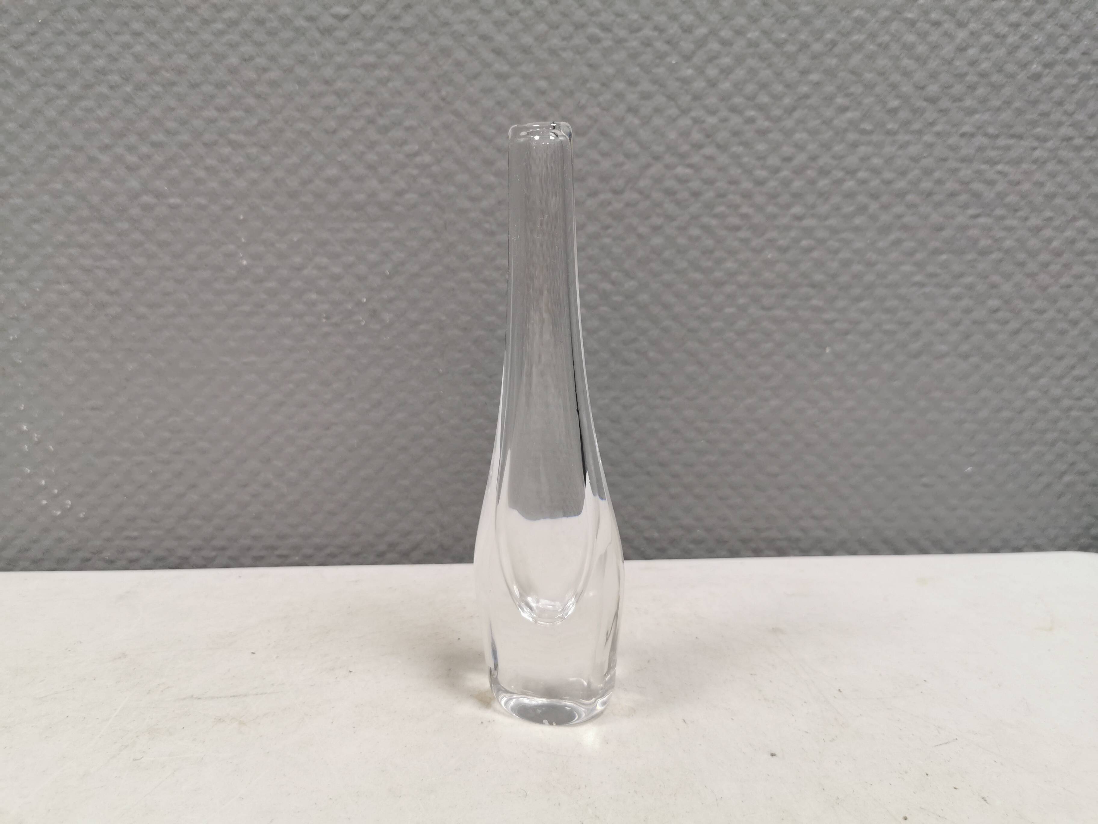 Slim transparent vase in crystal glass from Örrefors Sweden 1980s