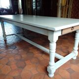 Antique solid oak farmhouse table with turned legs