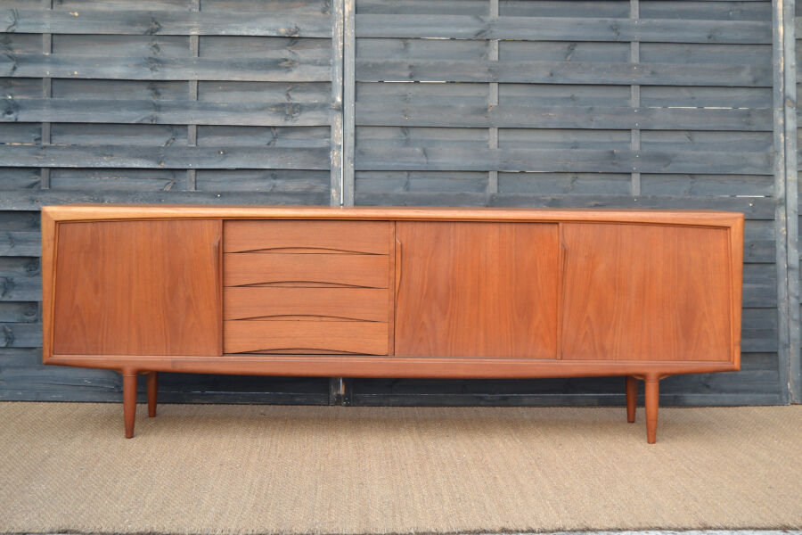 Enfilade danoise par Gunni Omann * 240 cm