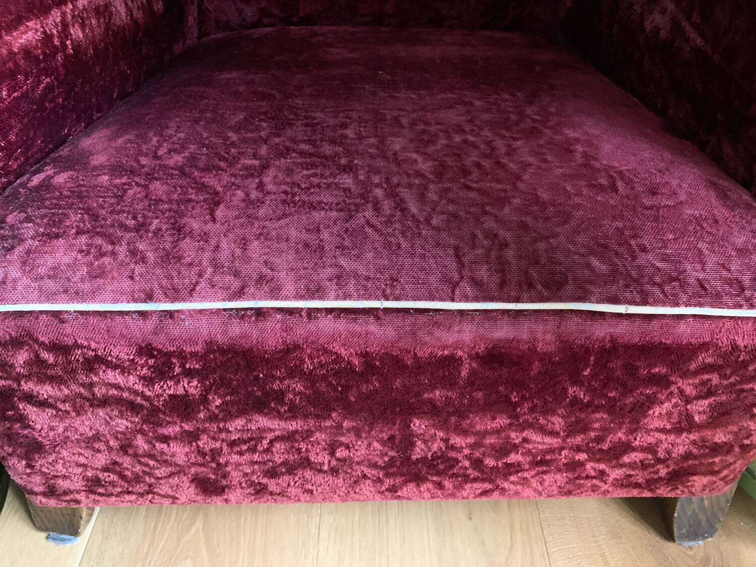 Pair of Art Deco club armchairs in burgundy red velvet, 1930s