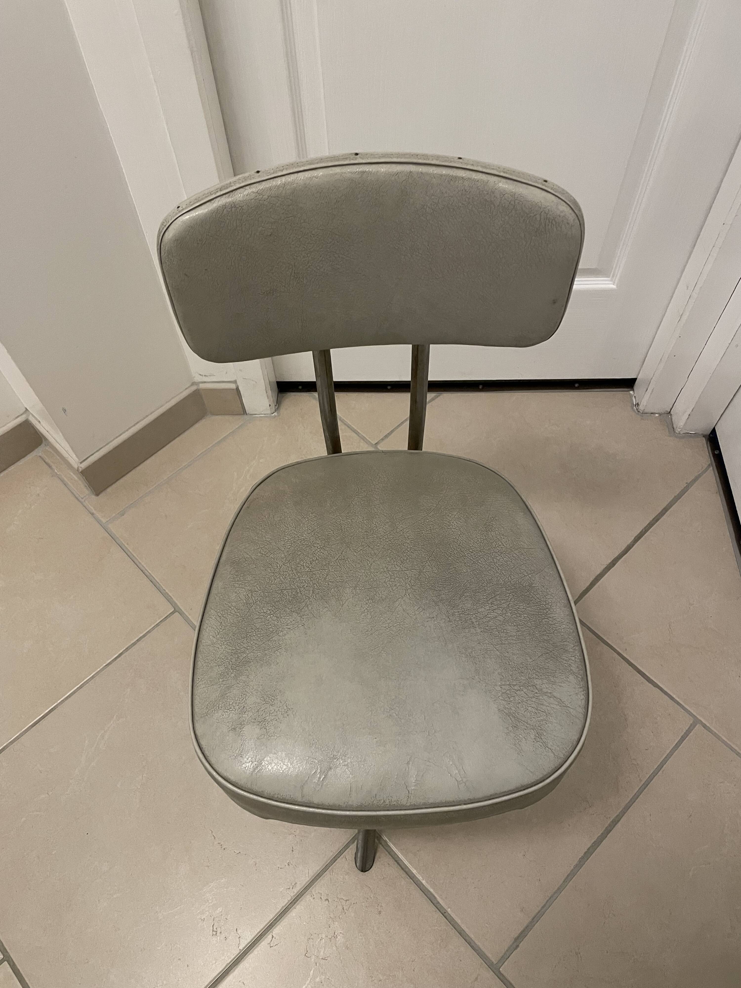 Ronéo swivel office chair