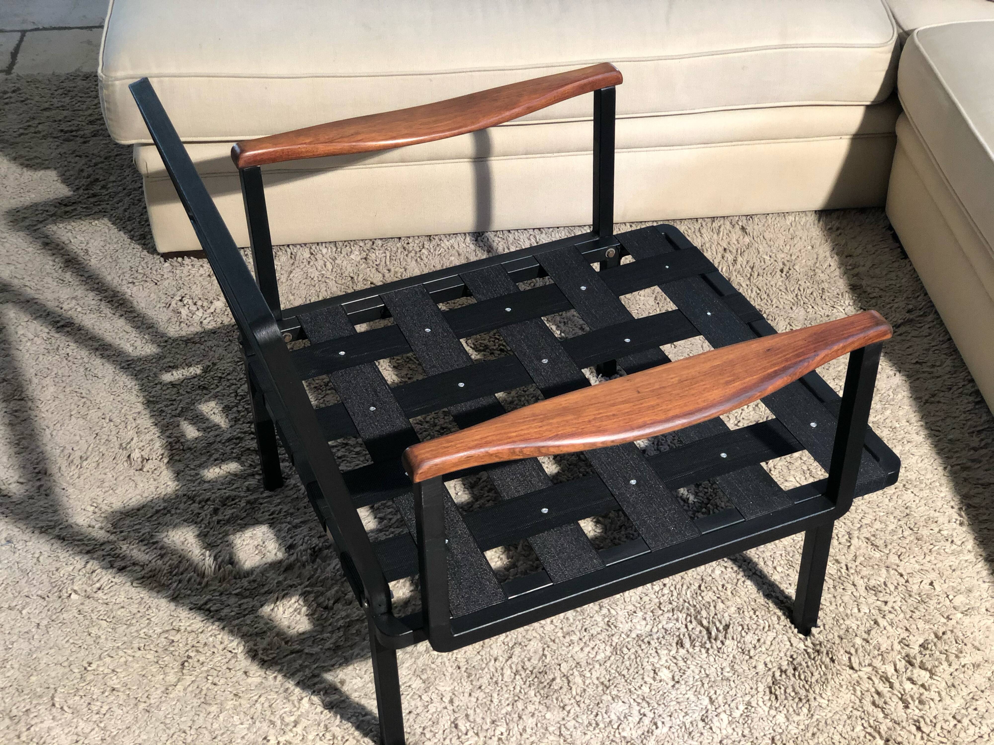 P24 armchair by Osvaldo Borsani for Tecno 1961