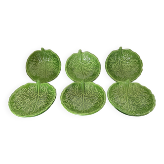 Cabbage leaf slip cups