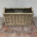 Ancien porte-revues en rotin tressé