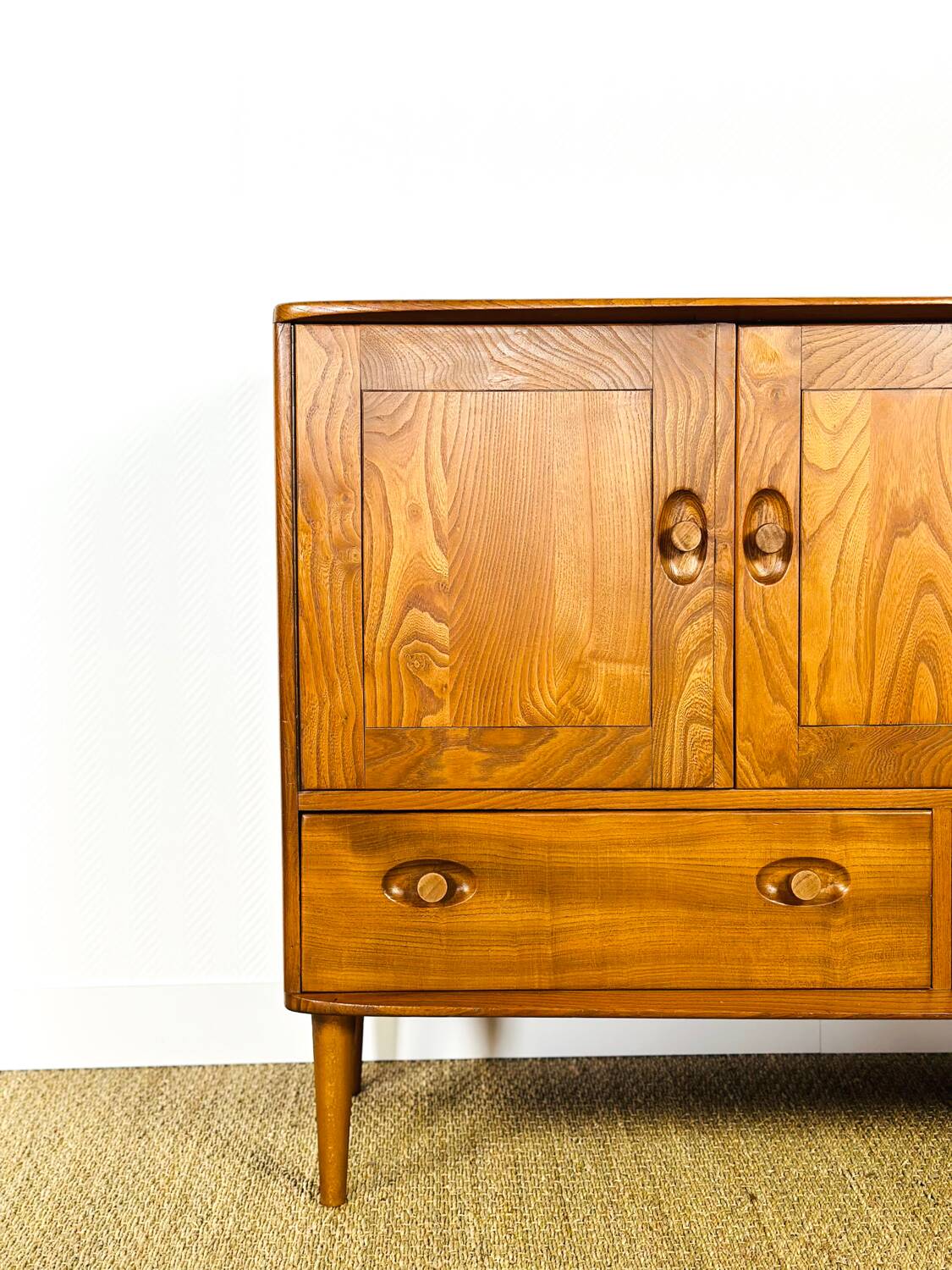 Enfilade haute Ercol