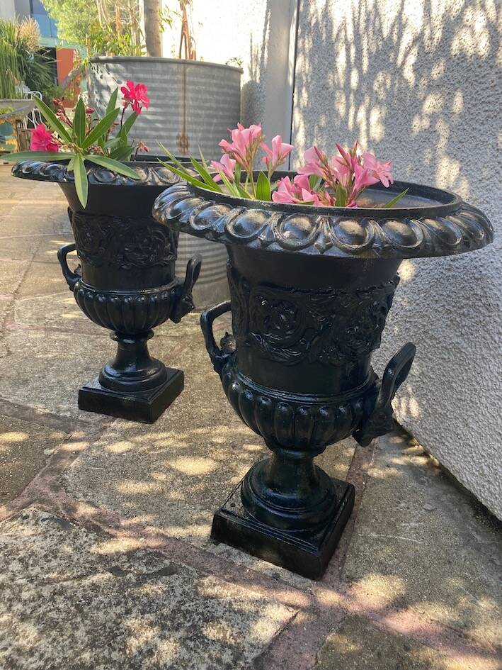 Médicis vases 20th century