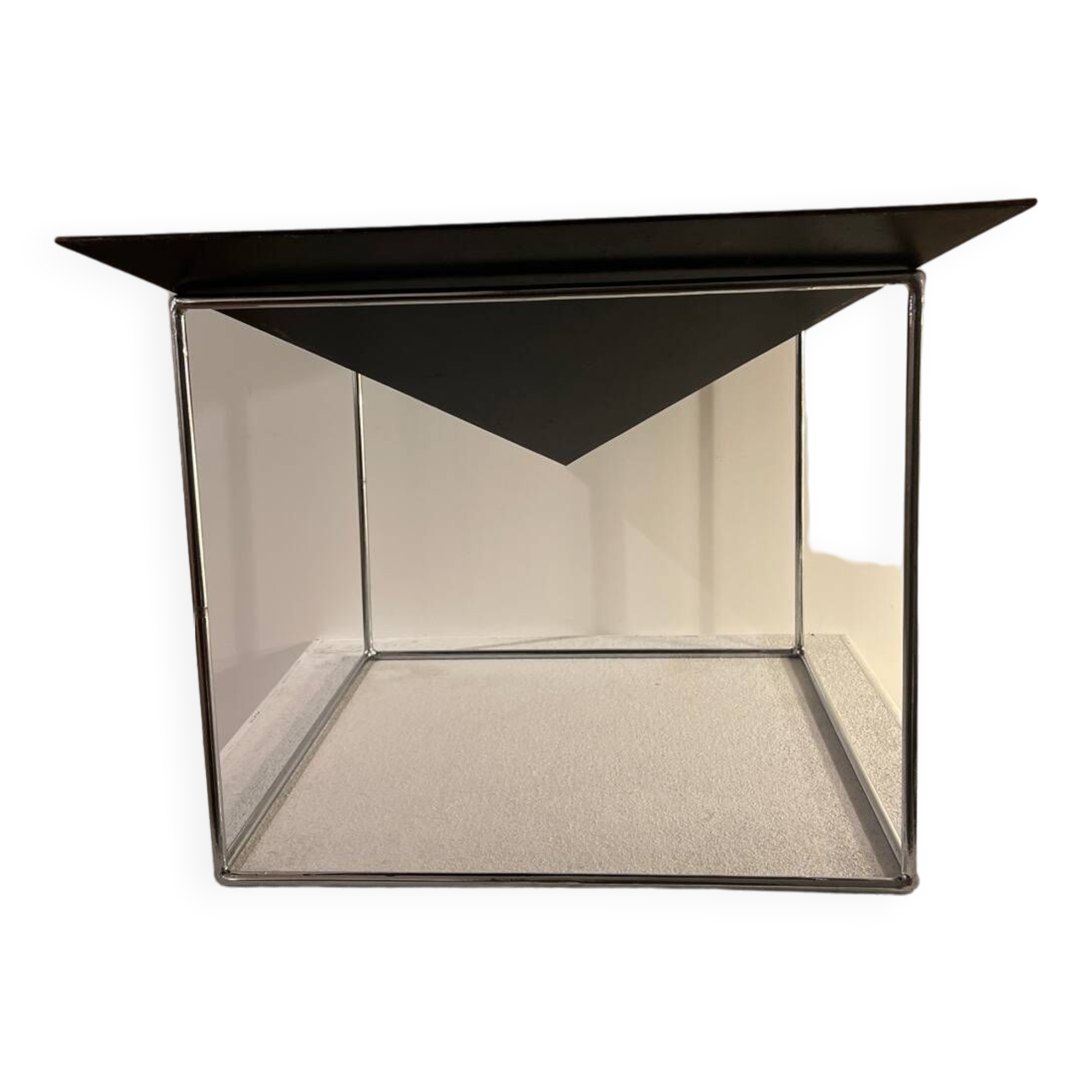Vintage inverted pyramid tray coffee table