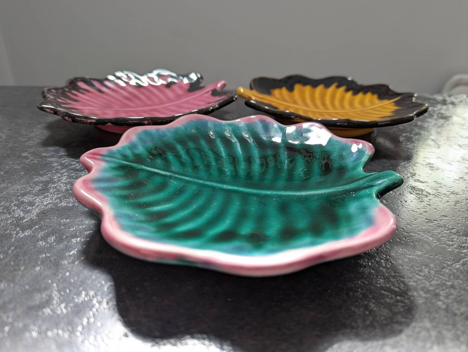 Old series 2 small dishes/Vallauris by Hélène Ugo 1954