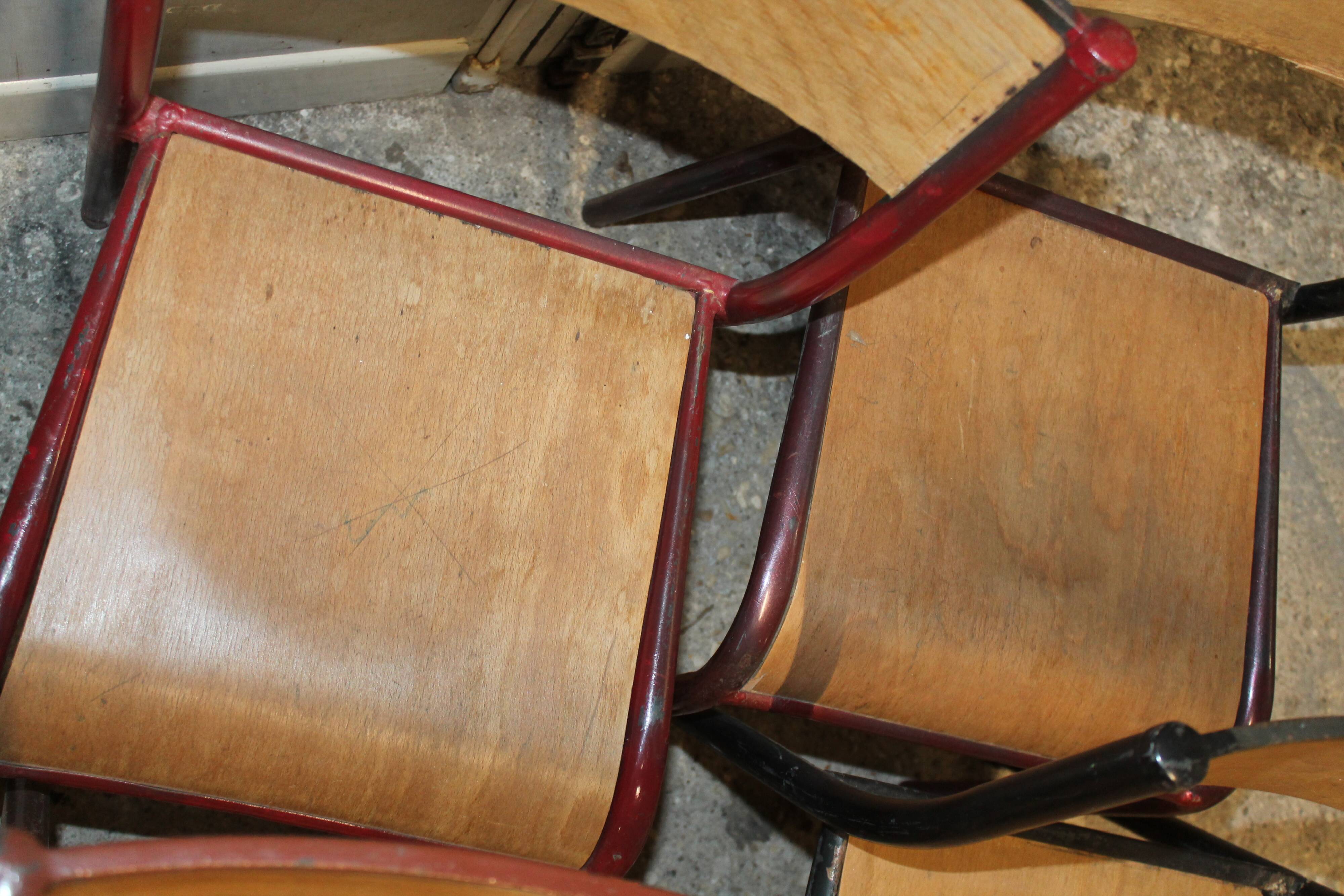 Lot of 6 Mullca chairs