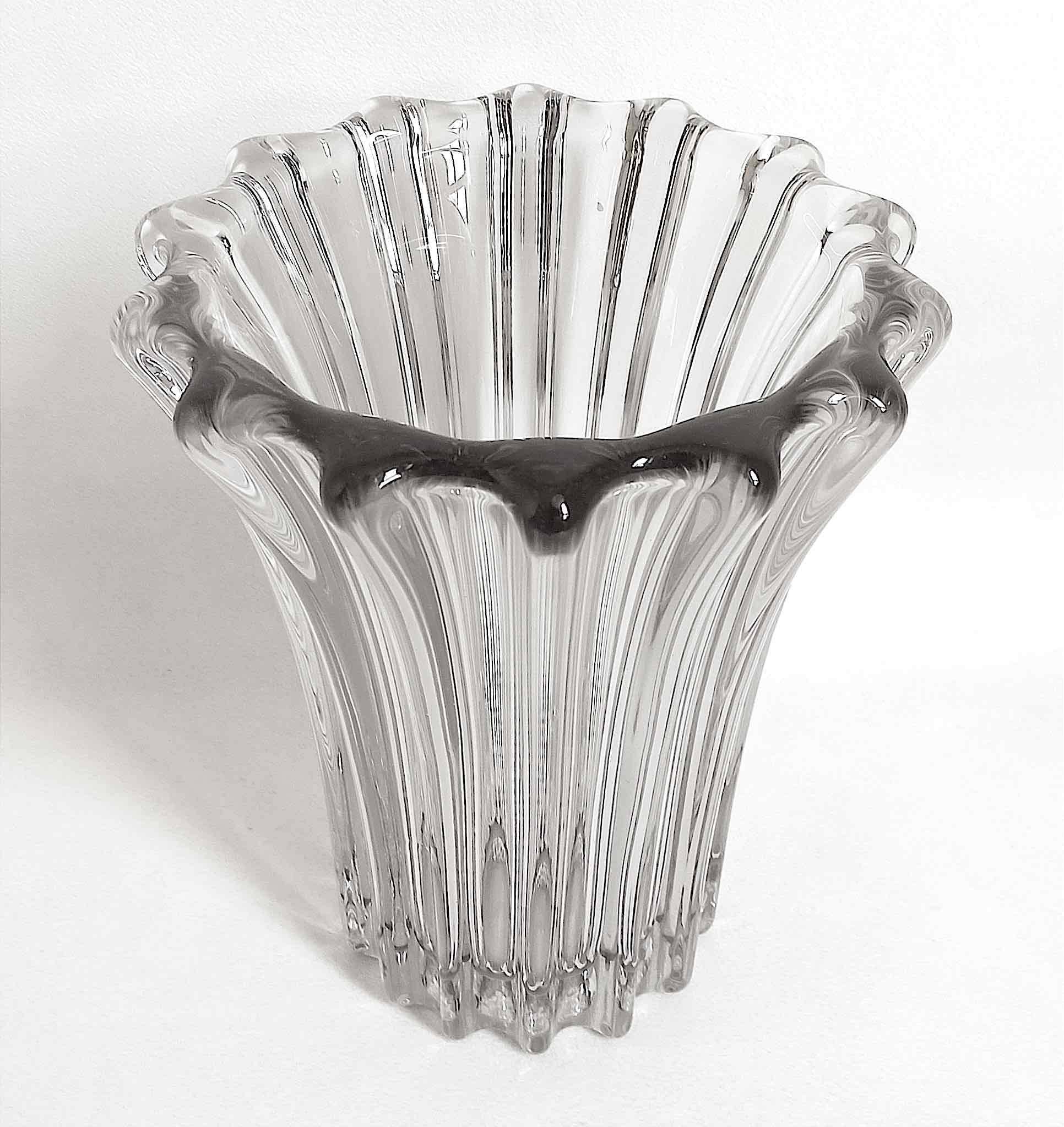 Art Deco vase Height 22.5 cm