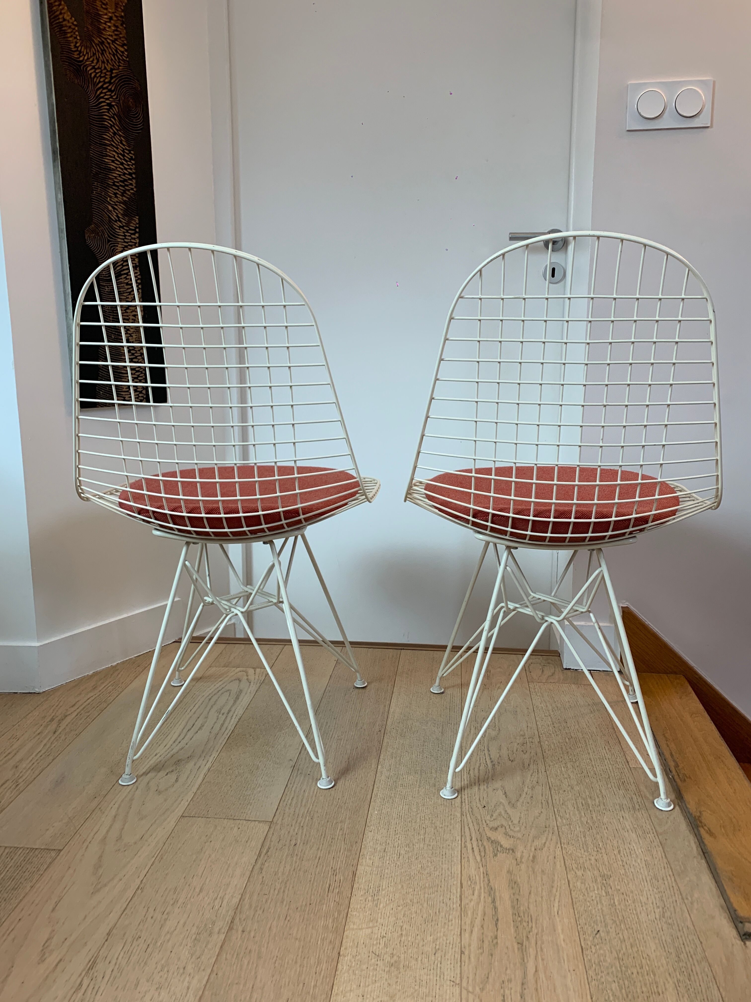 Pair of Wire chairs by Ray & Charles Eames, Vitra edition