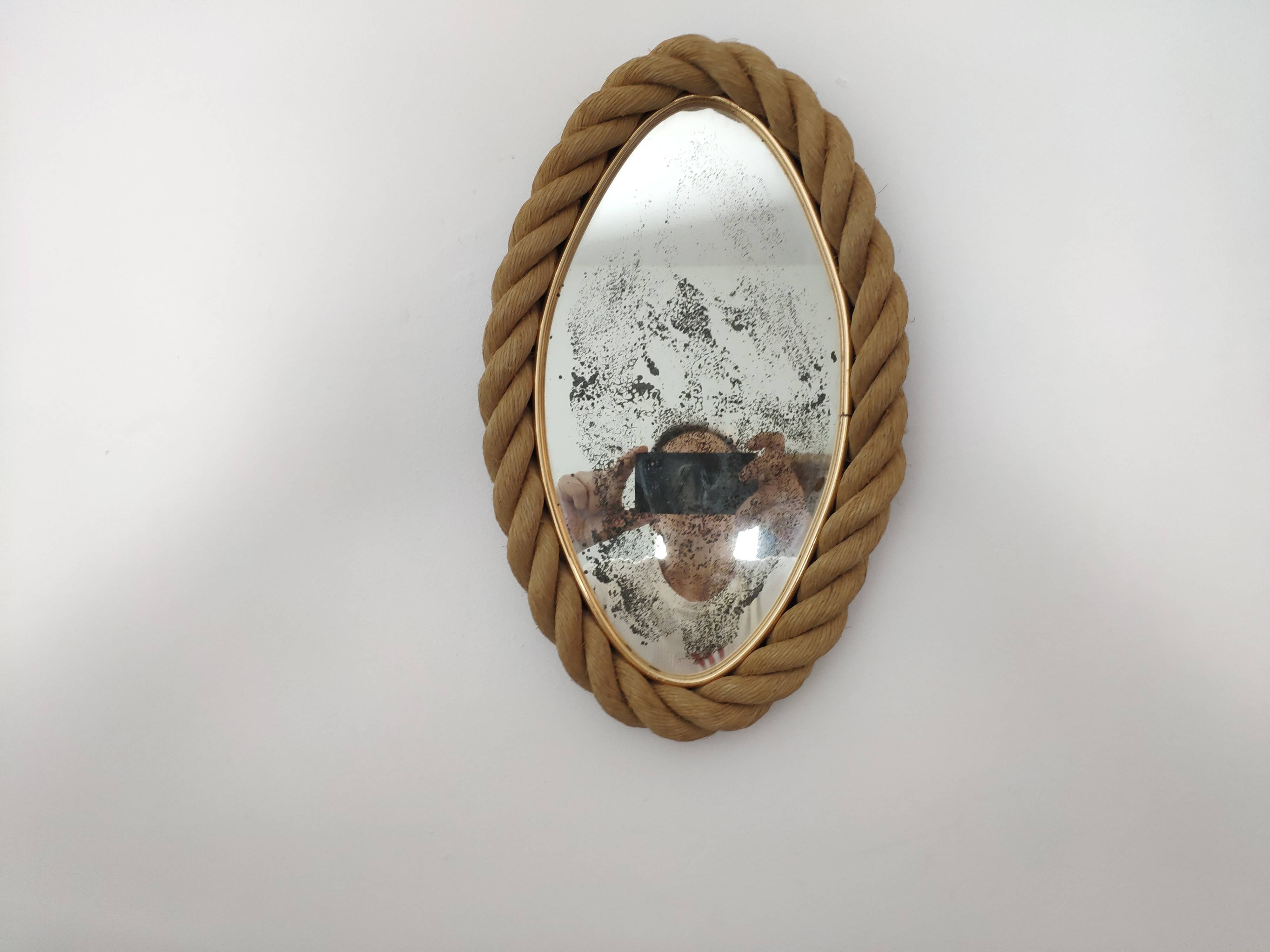Oval rope mirror