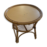Round rattan table