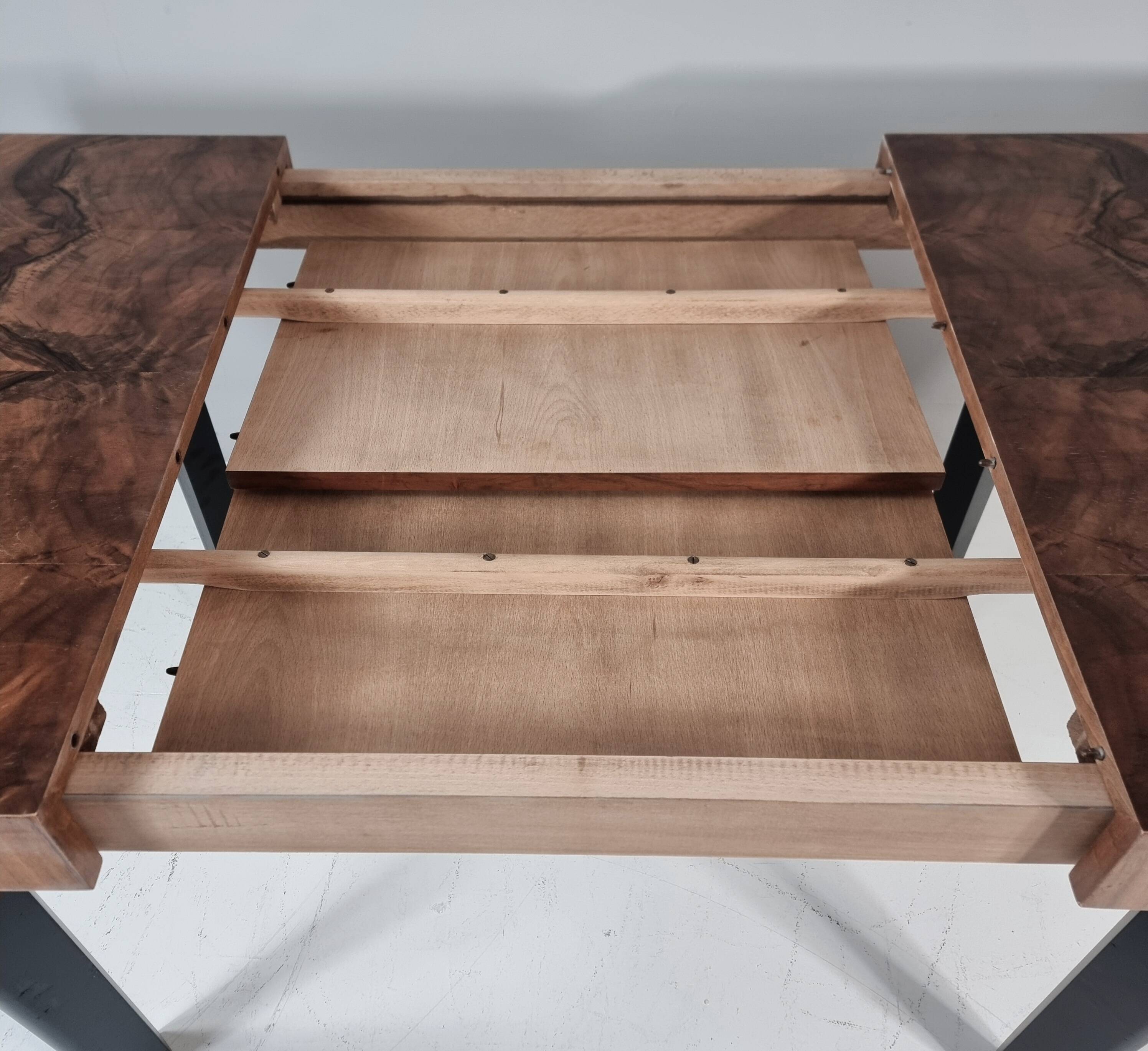 Art Deco dining table in walnut, 1960s