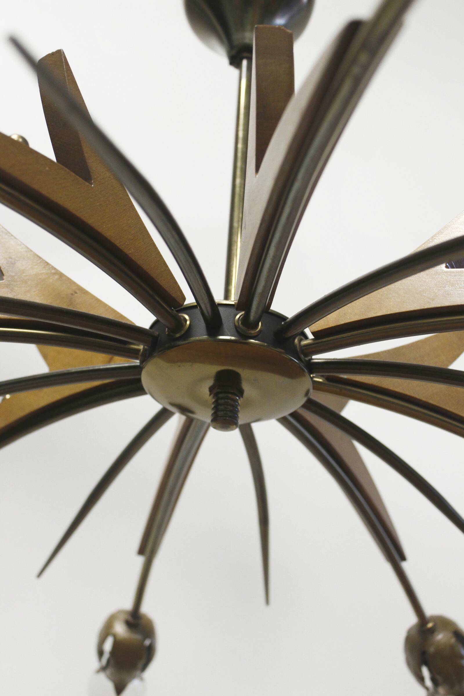 Sputnik chandelier 8 lights copper, teak & brass, Italy 1960s