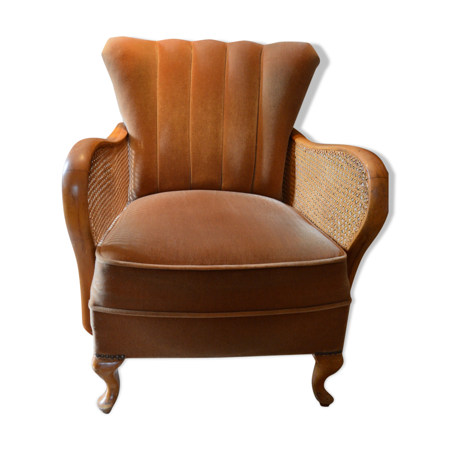 Chair caning and velvet cocktail