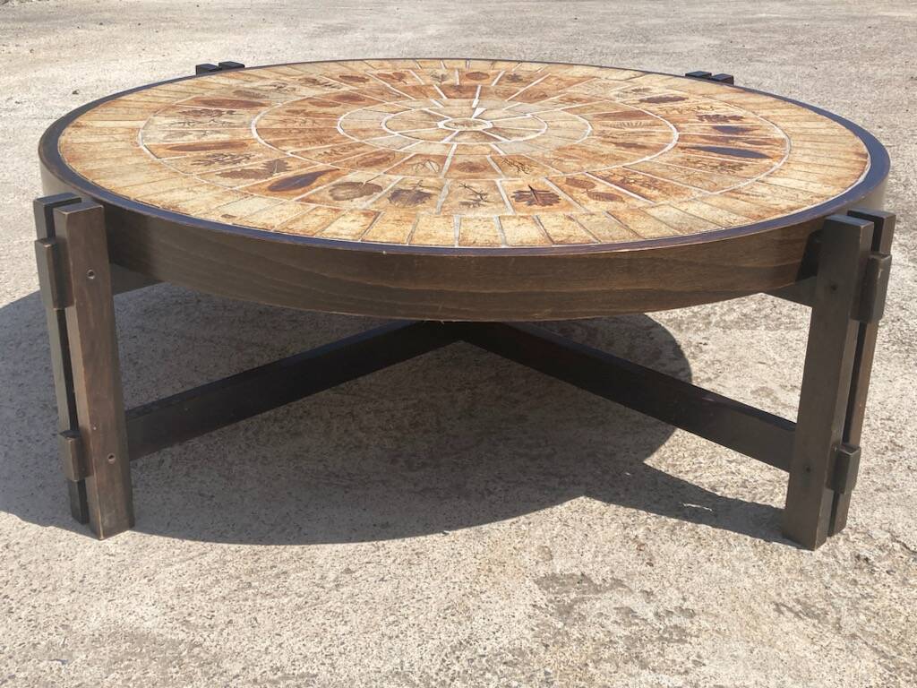 Capron herbarium coffee table