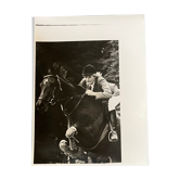 Photographie tirage argentique noir et blanc circa 1970 compétition équitation