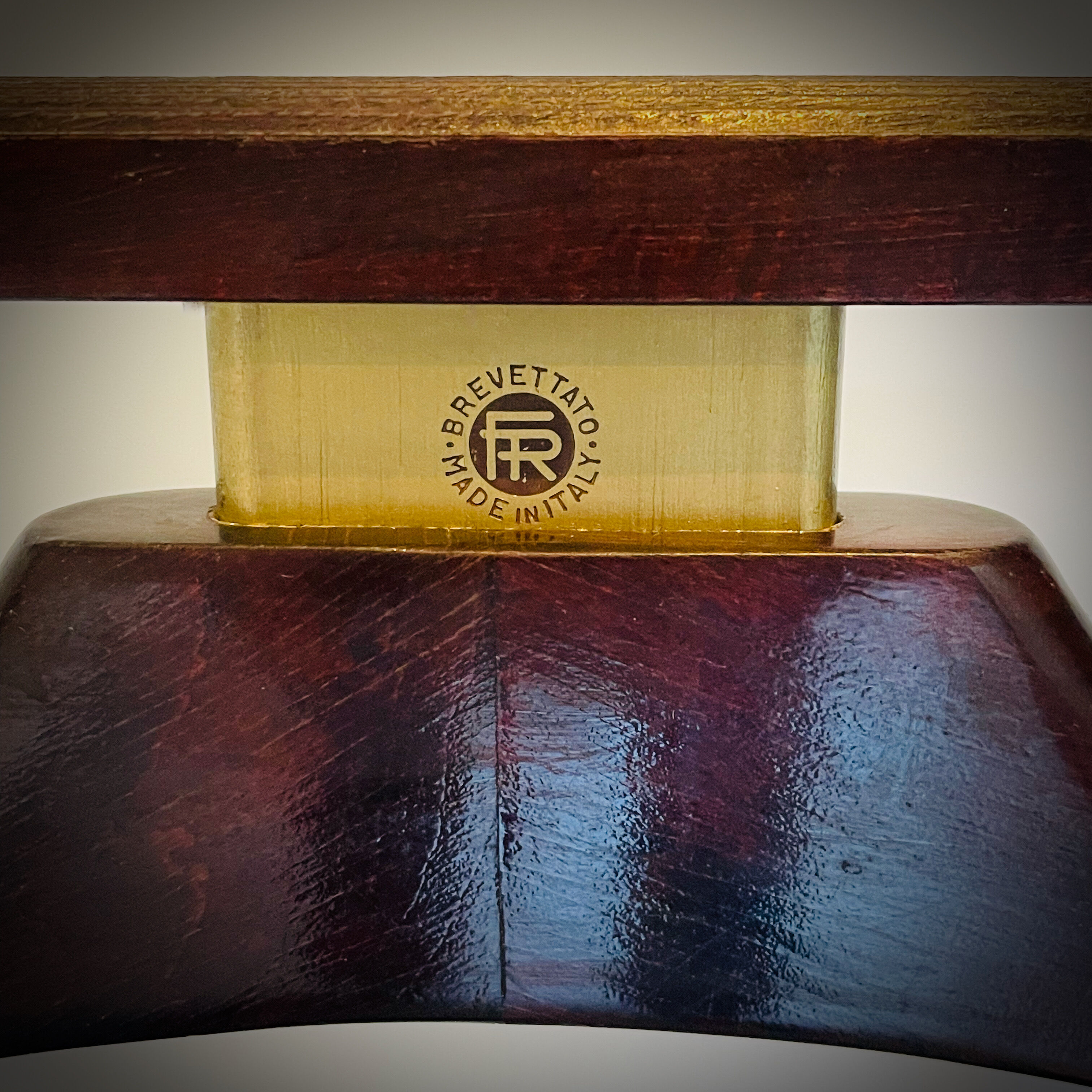 Valet de chambre & de nuit varnish mahogany for Fratelli Reguitti