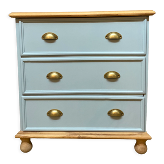 Raw wood & fresh water chest of drawers