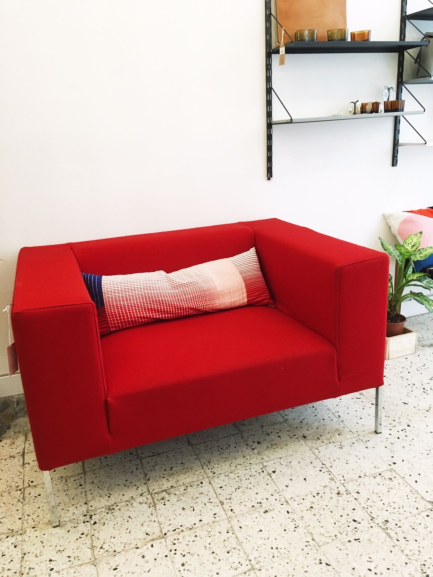 Red sofa Allen MDF Italia by Bruno FATTORINI 1998
