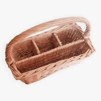 Rattan bottle basket