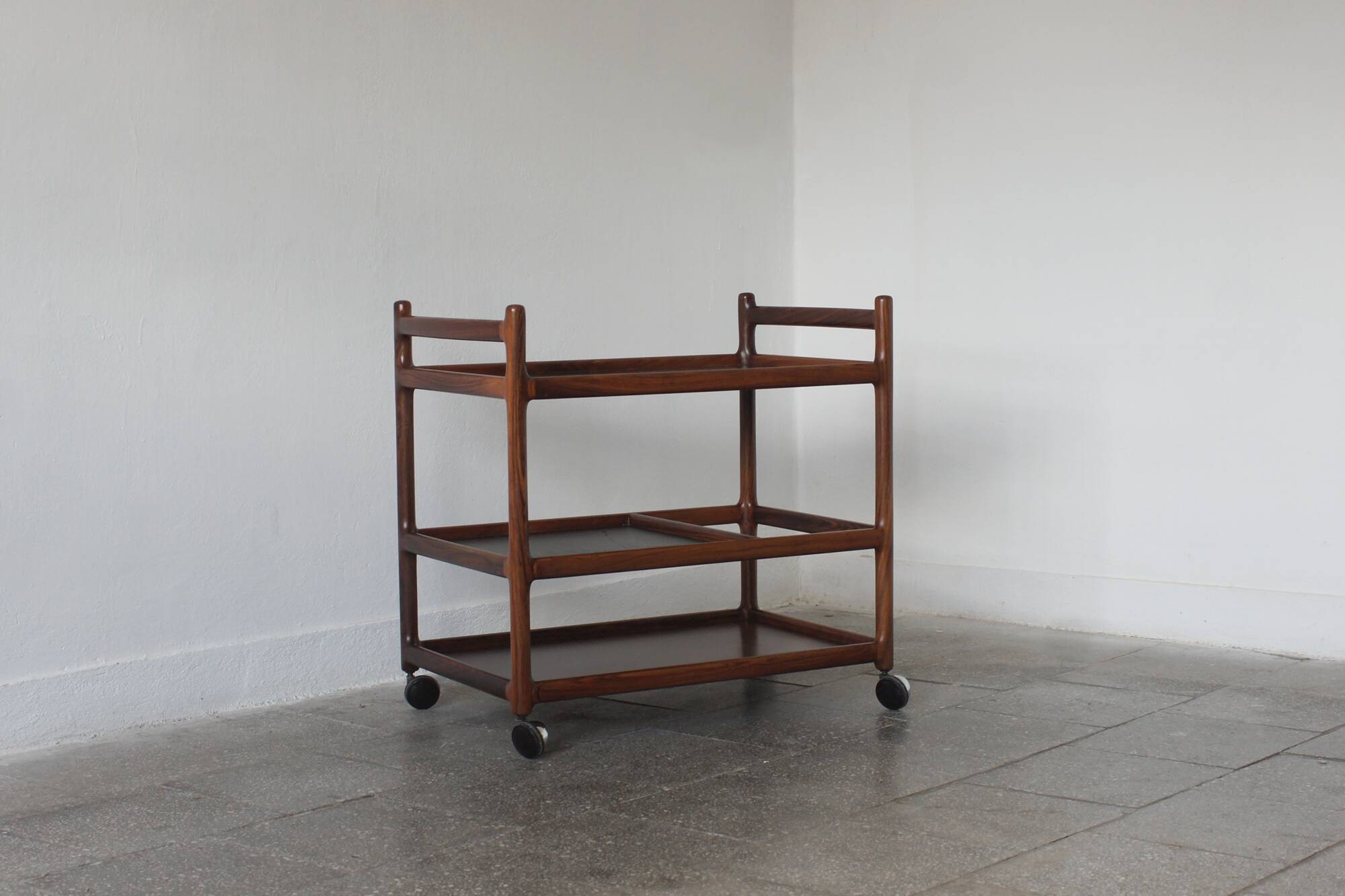 Mid-Century Modern Danish Serving Trolley in Rosewood by Henning Korch for