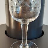 Set of 9 crystal wine glasses engraved early twentieth century