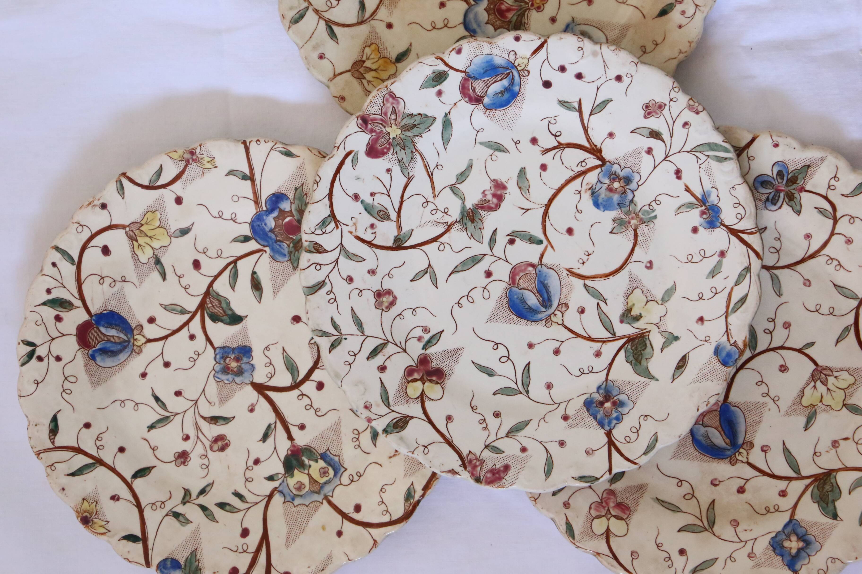 Set of 4 old polychrome plates