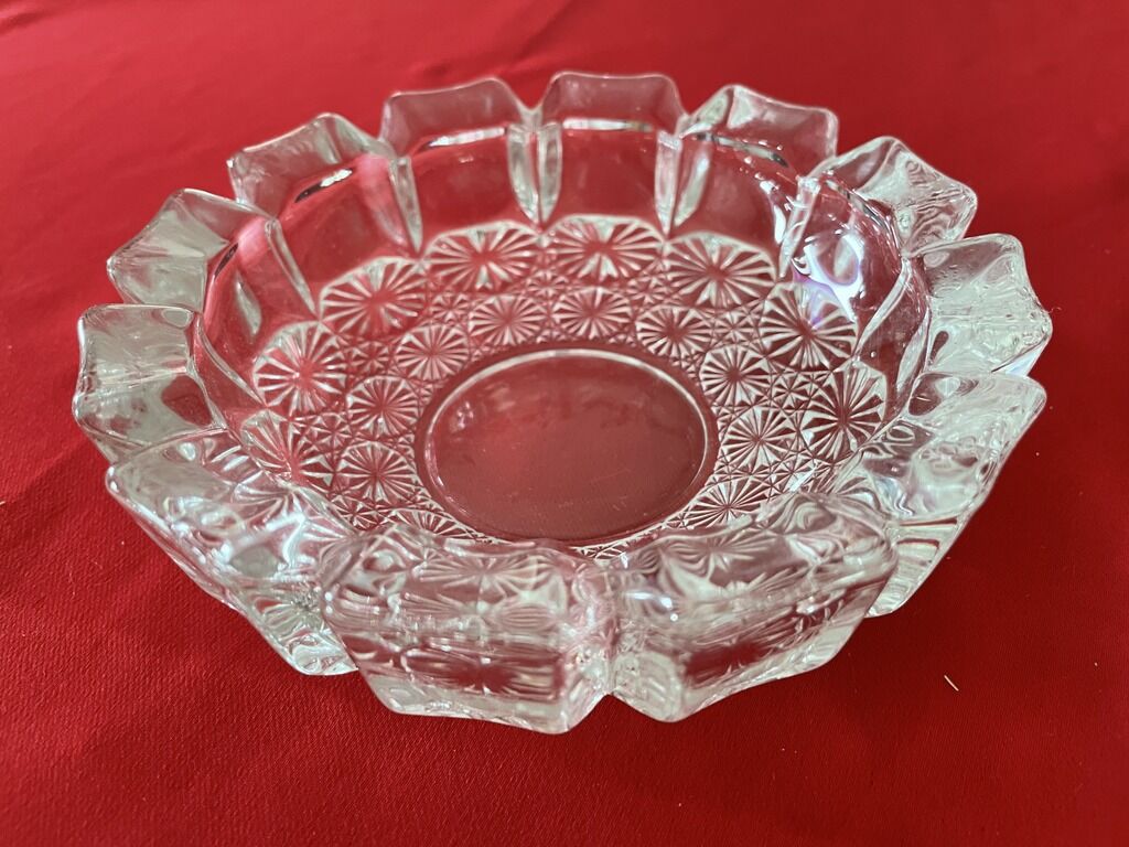 Empty pocket in chiseled glass