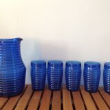 Service 1 pitcher or decanter and 5 midnight blue glasses