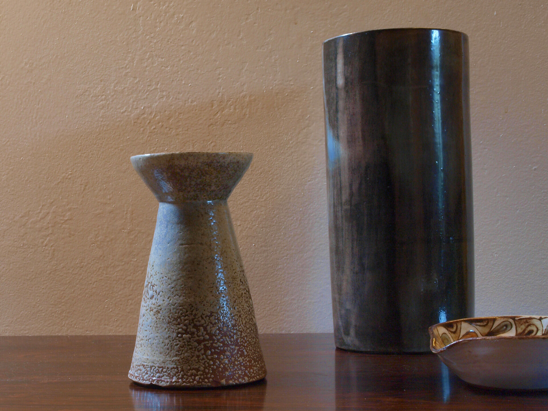 Brutalist diabolo vase by Joël Baudoin, 60s